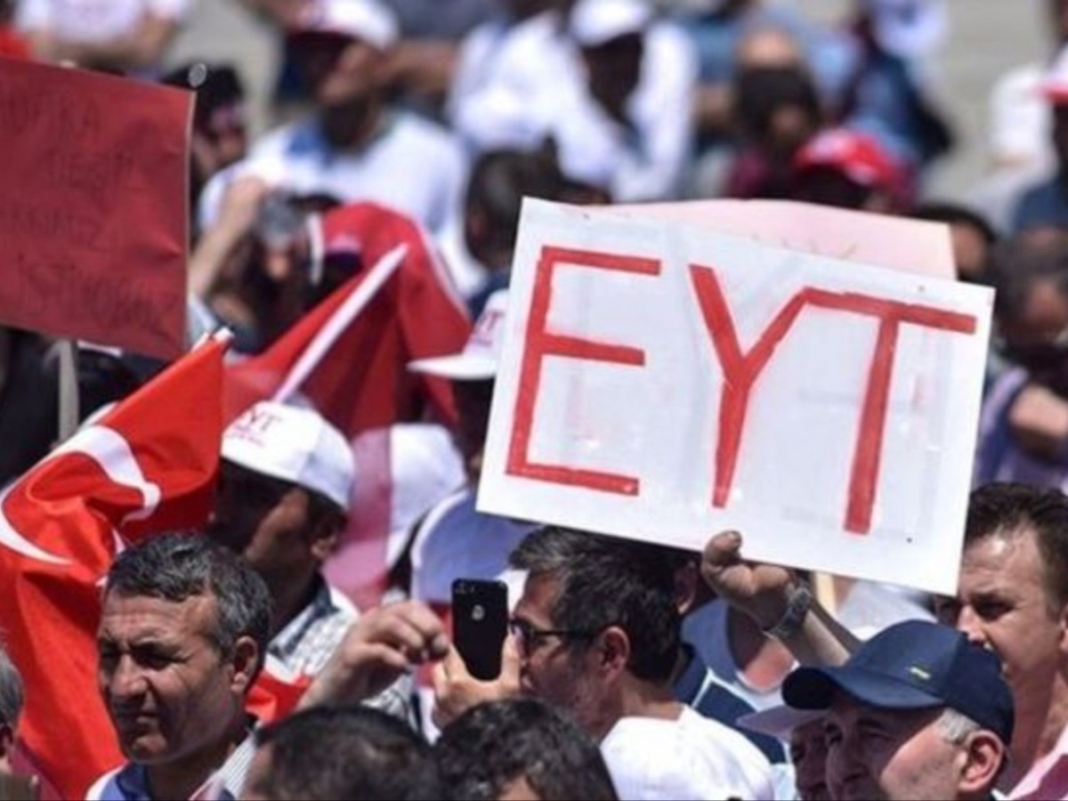 EYT Son Durum: EYT'liler Dikkat Emeklilik Yaşınız 36 Ay Düşebilir