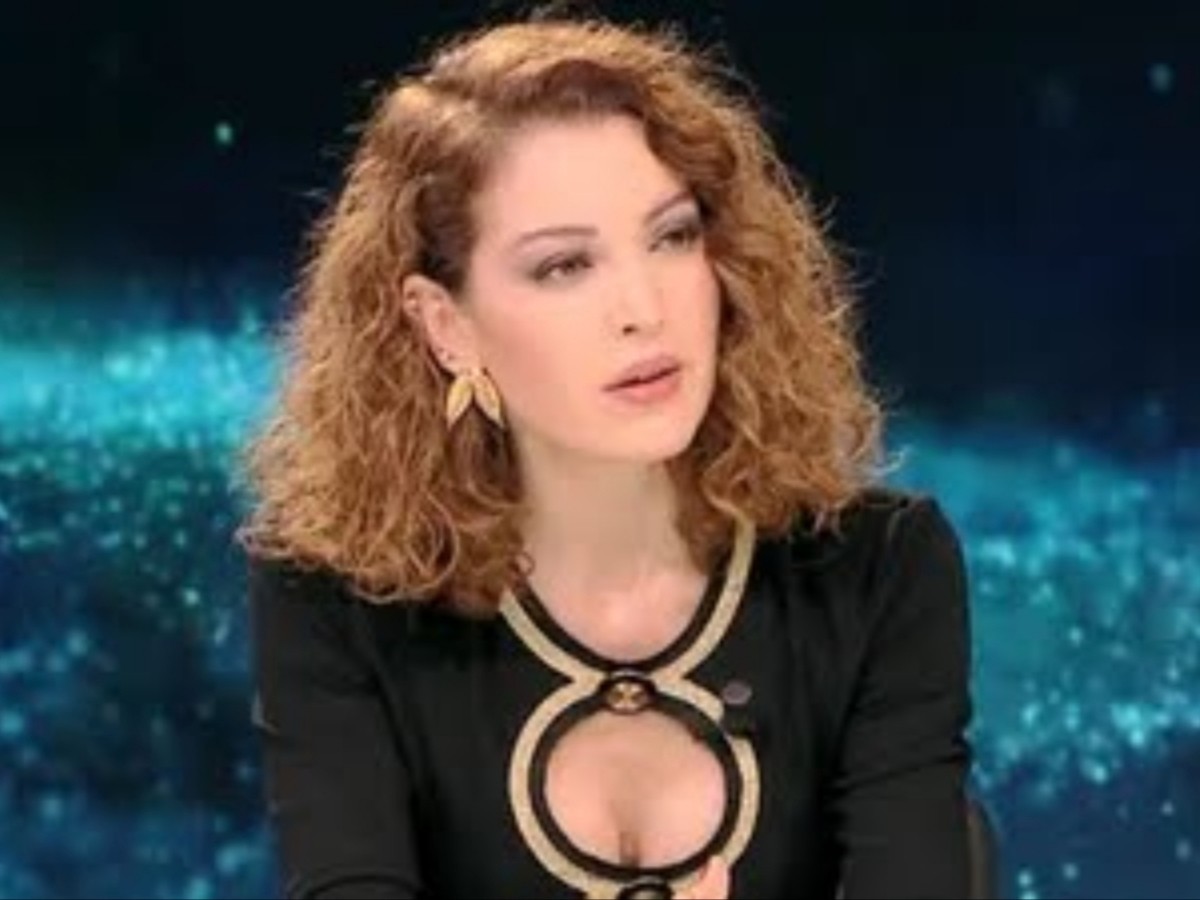 Nagehan Alçı'ya göre kocişi ROK çok entelektüel ve yaratıcı patlamaları varmış