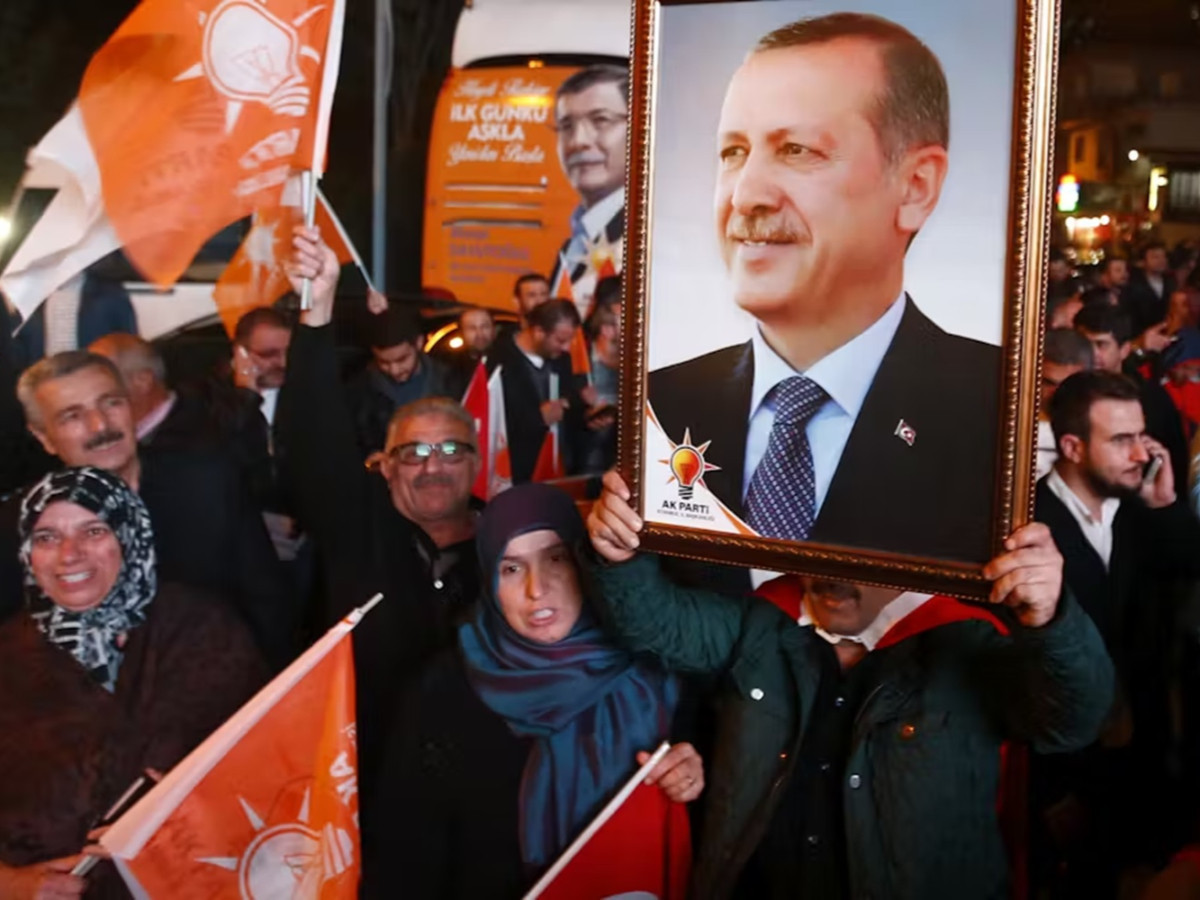 40 vekil düşürülürse Kasım ayında seçim kaçınılmaz olur!