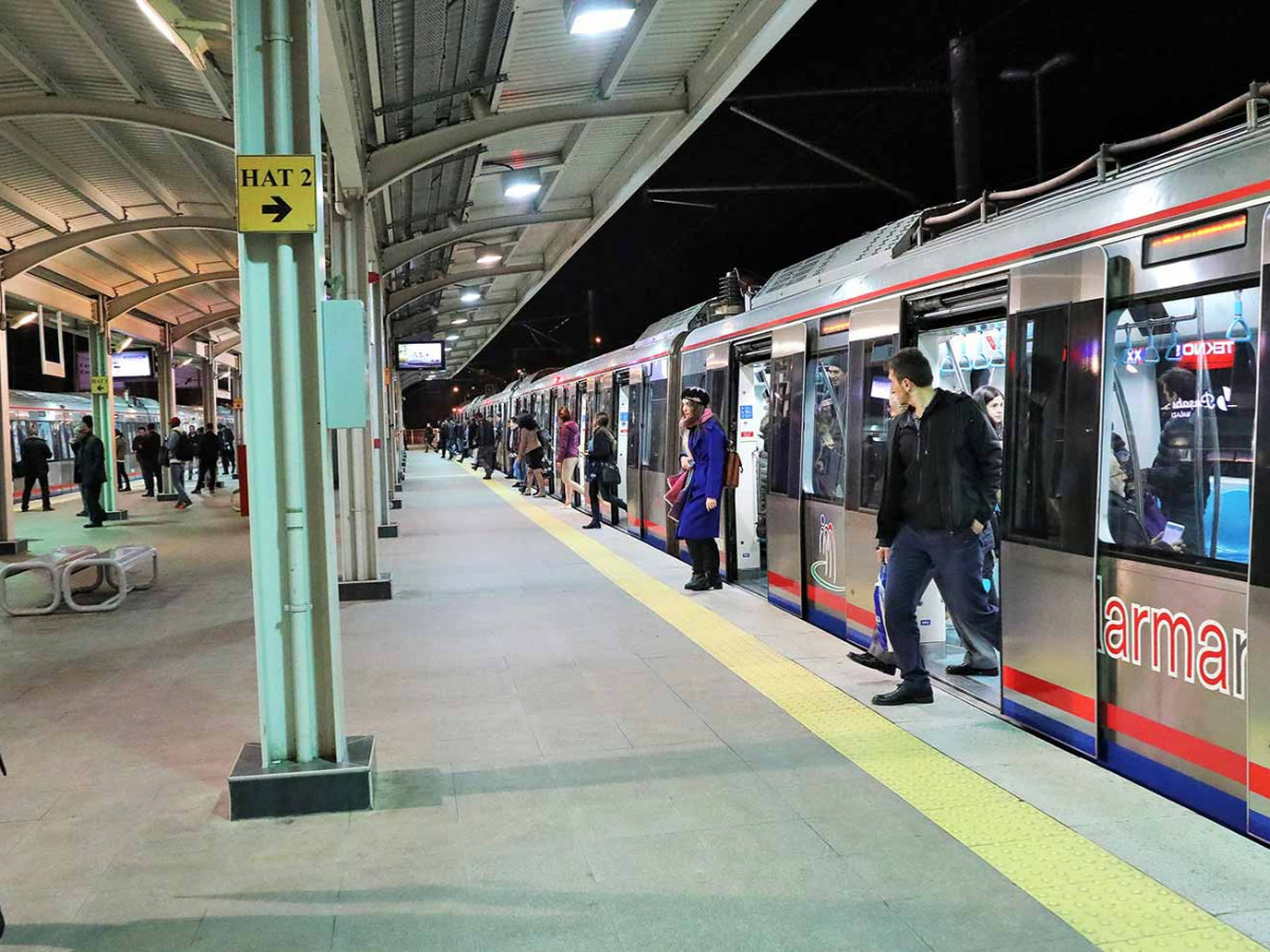 Marmaray'da yeni tarife: Haftanın 7 günü ek sefer olacak