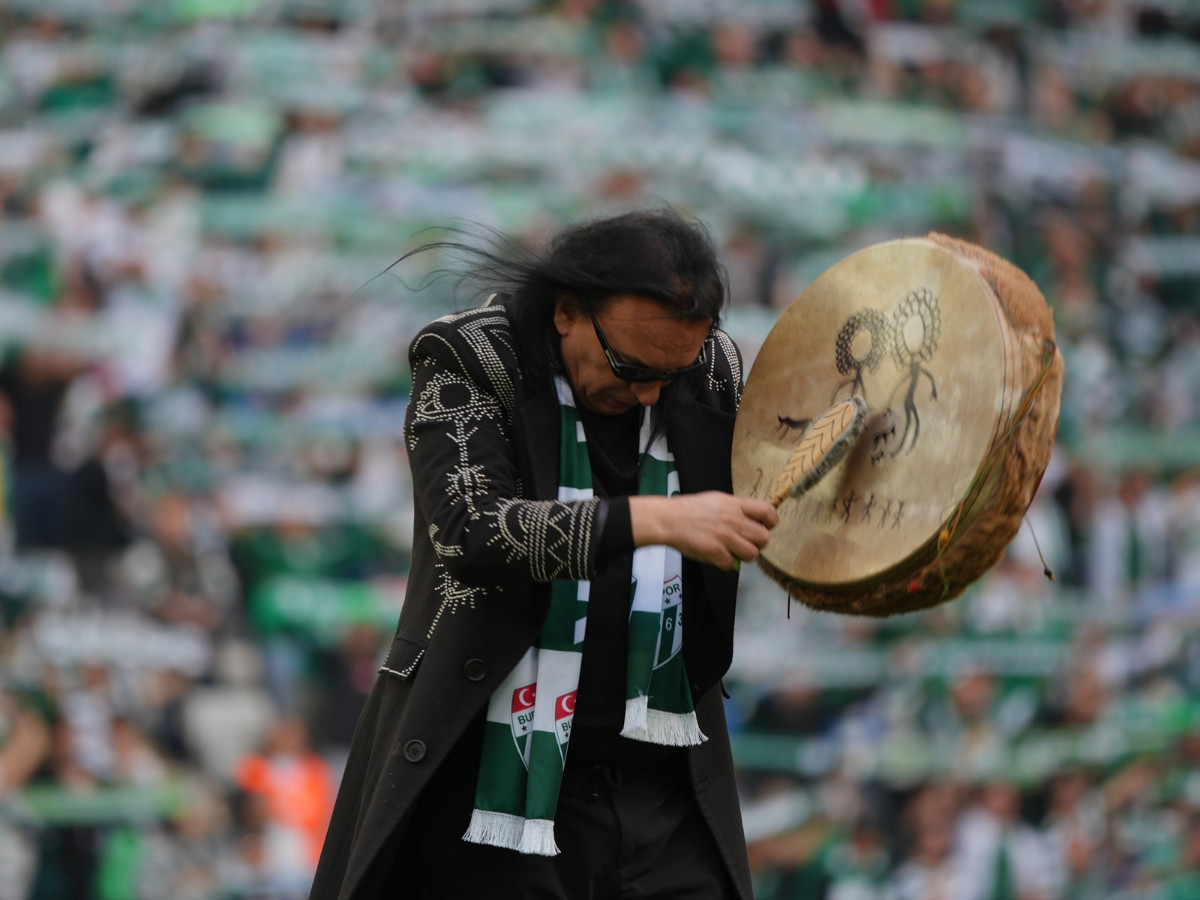 Gökhan Kırdar'dan Bursaspor maçı öncesi tribünleri coşturan Cendere ziyafeti