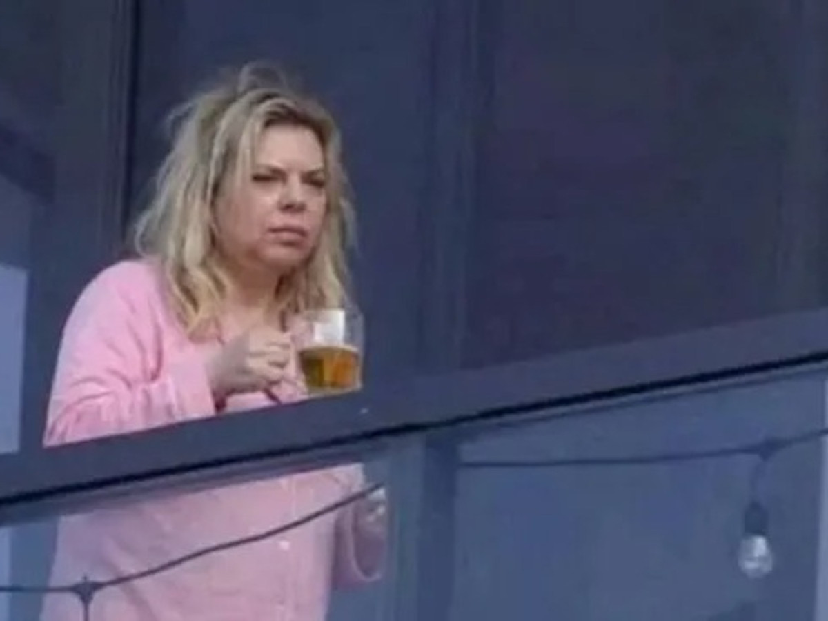 Netanyahu’nun eşi Miami’de görüntülendi: İsrail yanarken kahvesini yudumluyor