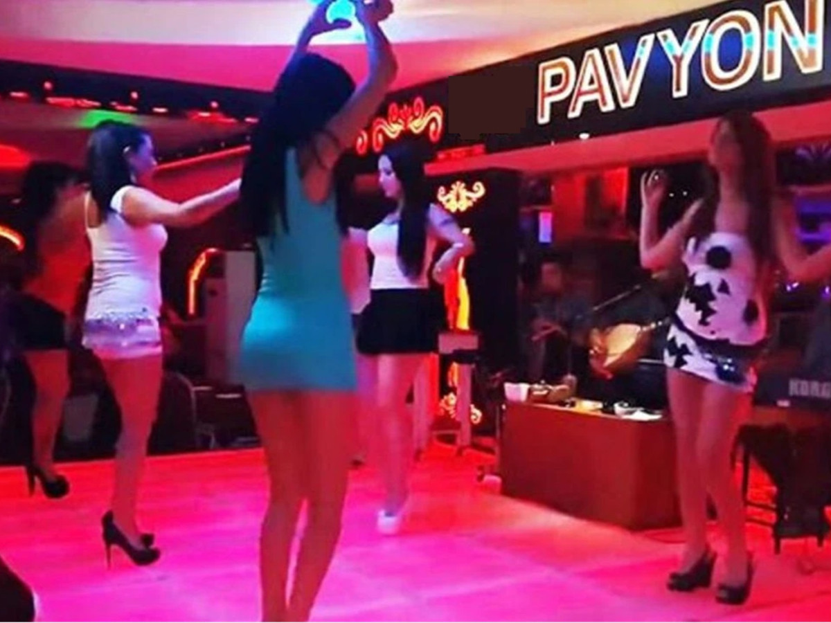 Damsız girilmez diyerek 2 erkeği içeri almayan eğlence mekanına 256 Bin TL para cezası