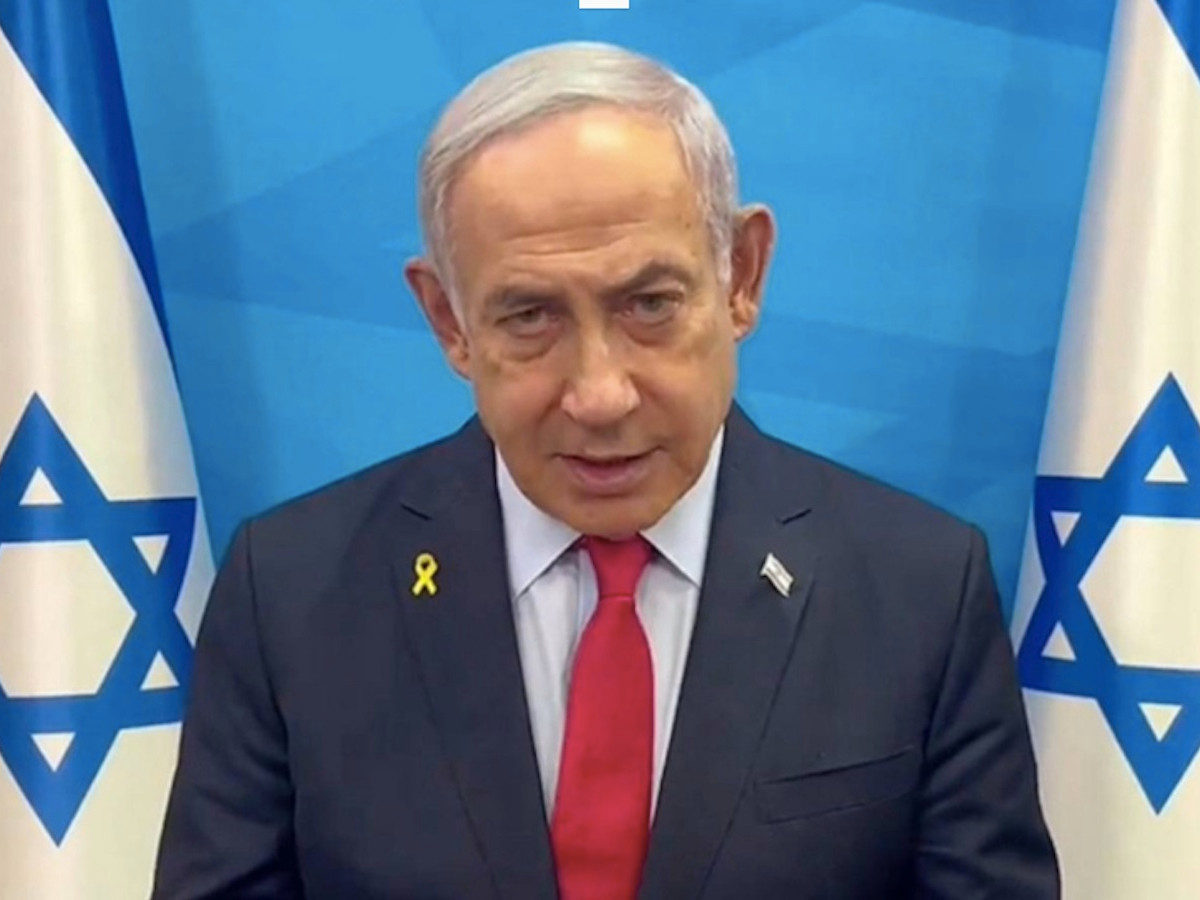 Binyamin Netanyahu konuşurken İran füzeleri ateşledi!