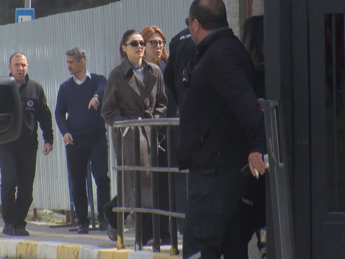 Türkiye'ye döner dönmez gözaltına alınan Hande Erçel Adli Tıp’a sevk edildi