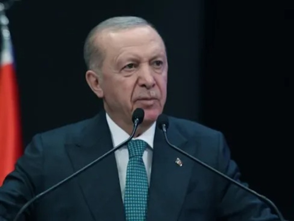 İngiliz basınında geri adım: Erdoğan haberi yayından kaldırıldı