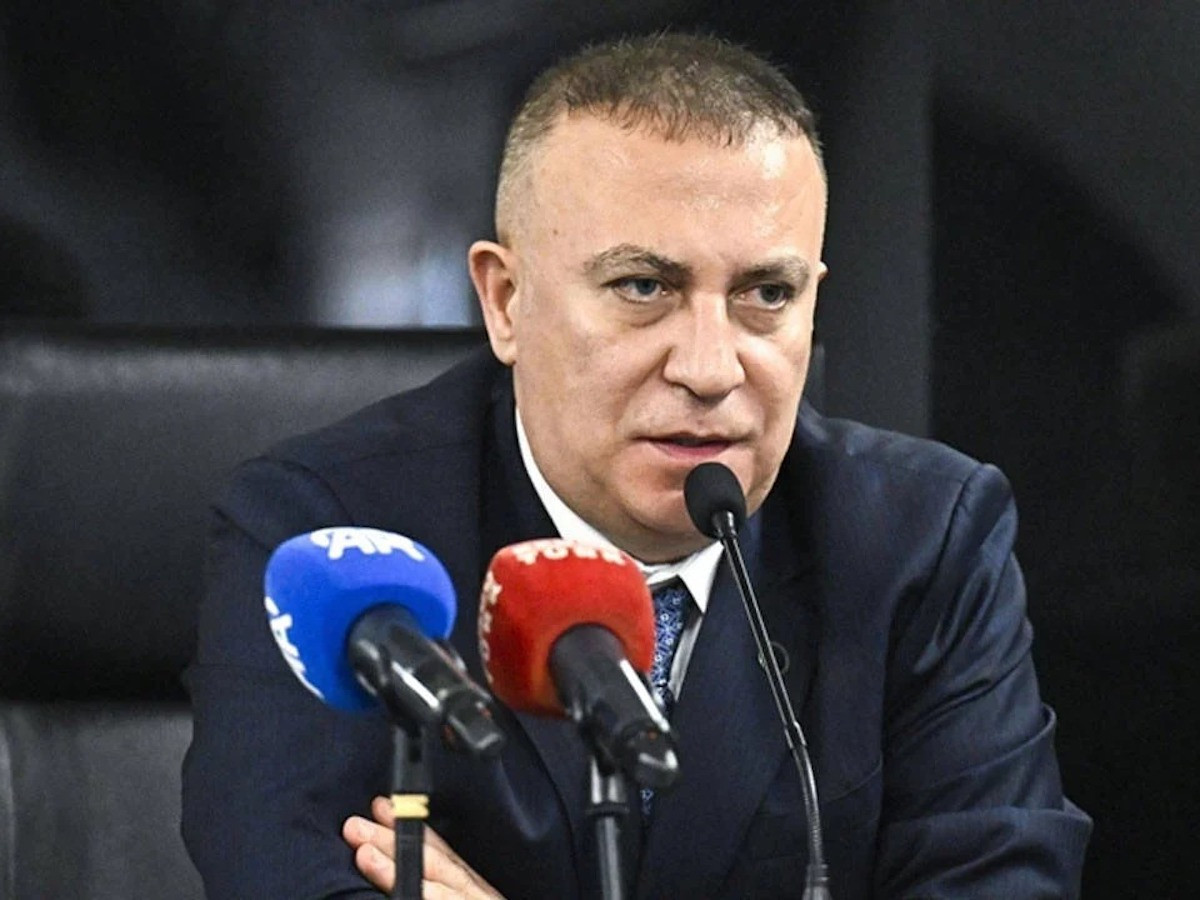 Eski MHP’li İzzet Ulvi Yönter’e eşinden şiddet suçlaması