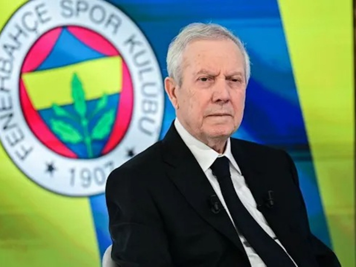 Aziz Yıldırım'dan bomba hamle! Fenerbahçe eski golcüsüne kavuşuyor!