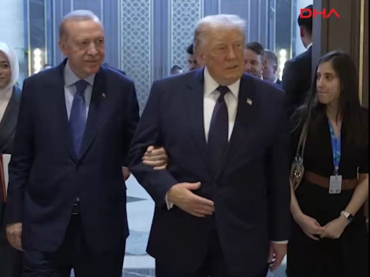 Trump'tan flaş açıklama: Erdoğan'ı da Netanyahu'yu da seviyorum