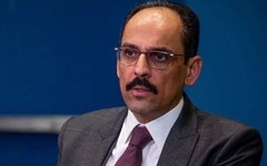 MİT Başkanı İbrahim Kalın'dan makam odasında ilk fotoğraf