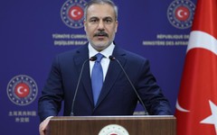 CHP’li Murat Emir’den Hakan Fidan’a diploma sorusu...