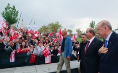 Erdoğan'ın Kıbrıs'taki açılışı için götürülenler  içki-sigara alışverişinde birbirine girdi iddiası