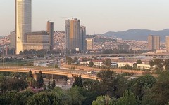 Son dakika: Ege Denizi'nde 6 büyüklüğünde deprem İzmir’i fena salladı
