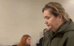 İBB operasyonlarıyla tutuklanan İpek Elif Atayman'ın oğlu Efe : Annem 6 gündür yerde yatıyor
