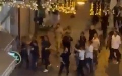 LeMan dergisi önünde kana kana intikam sloganları: Ya onlar ölecek ya biz