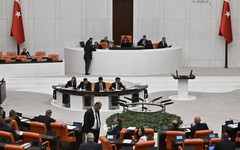 Kulis: Muhafazakar bir muhalefet partisi lideri ailesiyle tartışıp otele yerleşmiş