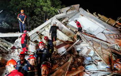 Hatların kilitlendiği deprem bölgesine GSM operatörlerinden  ücretsiz paket