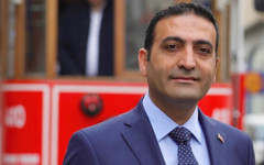 Dedesi Beyoğlu Belediyesinde çöpçüydü, babası şofördü, kendisi Başkan oldu: İnan Güney tutuklandı