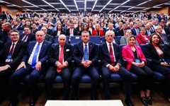 CHP'de yeni gölge kabinede yer alan isimler belli oldu