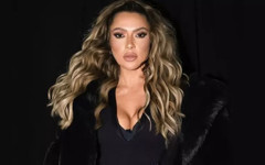 Hadise filtresiz halini paylaştı, sosyal medya ikiye bölündü