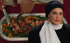 Ertuğrul Özkök yazdı: Domuz rosto sahnesi diziyi serbest düşüşe geçirdi