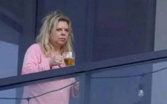 Netanyahu’nun eşi Miami’de görüntülendi: İsrail yanarken kahvesini yudumluyor