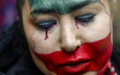 İranlıların Zor Seçimi: Savaş ya da Tiranlık...