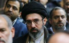 Reuters: Mücteba Hamaney ağır yaralı yüzü tanınmaz hâlde