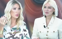 Seda Sayan’dan Ömür Gedik'e olay söz: Evin çiş kokuyordur!