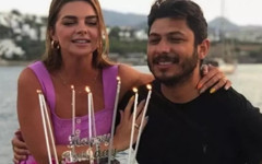 Zoraki tatilde soğuk rüzgârlar: Pelin Karahan ve Bedri Güntay konuşmadı