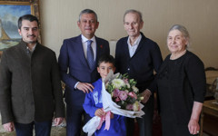 Özgür Özel'den eski CHP Genel Başkanvekili Cevdet Selvi'ye ziyaret