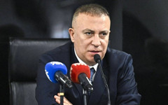 Eski MHP’li İzzet Ulvi Yönter’e eşinden şiddet suçlaması