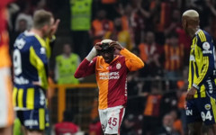 Galatasaray’dan Fenerbahçe maçı devre arasında sert tepki: Verilmeyen 2 penaltımıza rağmen…