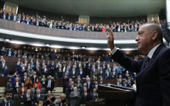 AKP kulislerinde Erdoğan'ın yanlış bilgilendirildiği iddiası partide tartışma yarattı