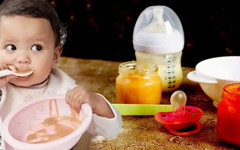 Ebeveynler dikkat! Ünlü bebek mamasında toksin riski, ürünler toplatılıyor