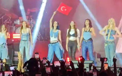 Şamil Tayyar AKP'yi zorlayacak dip dalgayı Manifest konserinde gördü