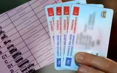 Ehliyet yenilemede yeni sistem başlıyor: Yaş arttıkça yenileme süresi kısalıyor