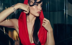 Cannes’da Hande Erçel fırtınası: Bakana bir daha baktırdı