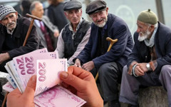 Emeklinin zamlı maaşı 3 gün dayanmadı: İktidarın görmek istemediği haber