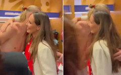 Norveç Prensesi zaferden sonra soyunma odasına indi Haaland'a böyle sarıldı