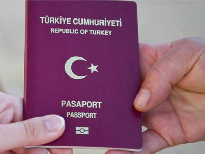 Sahte diplomanın ardından sahte pasaport skandalı