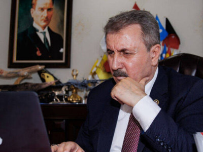 Kızı Mecliste yüksek maaşla işe başlayan Mustafa Destici: Evlenmeyenleri işe almayacaksın