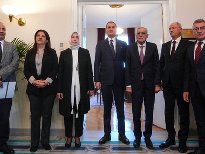 Siyaset kulislerini hareketlendiren iddia: DEM bölünüyor