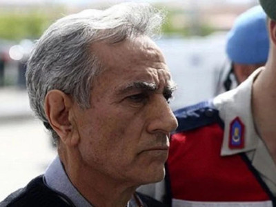 Akın Öztürk: 15 Temmuz önlenirdi ama 2.5 saat refleks göstermediler