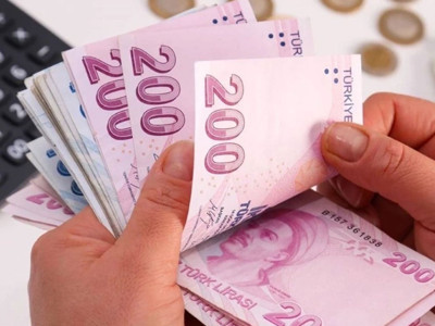 Bloomberg: Türkiye'de asgari ücrete ara zam yapılmayacak
