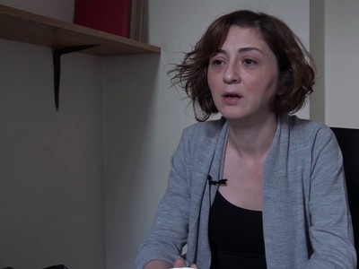 Gazeteciler Semra Pelek ve Dicle Baştürk gözaltına alındı