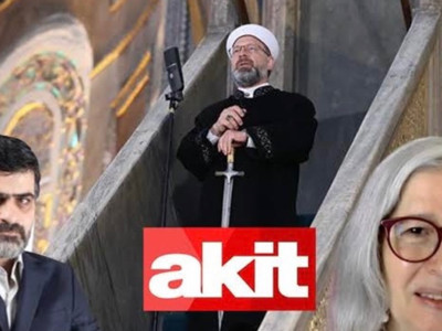 Başörtüsünü çıkaran yazara Akit’ten ahlaksız saldırı: Avret yerlerini de aç…