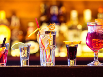 Yeni araştırma: Az miktarda alkol bile bunama riskini artırıyor