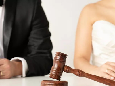 Evli erkeklerle birlikte olan kadınlara avukat tepkisi: 50 boşanma davasının 49'unun sebebi sizsiniz