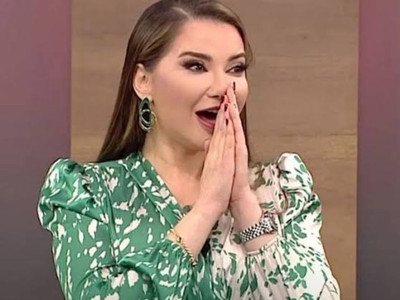Cinsel ilişkide kocası kıyafetlerini çıkarmıyor! Psikolog Esra Ezmeci’den önemli tavsiyeler